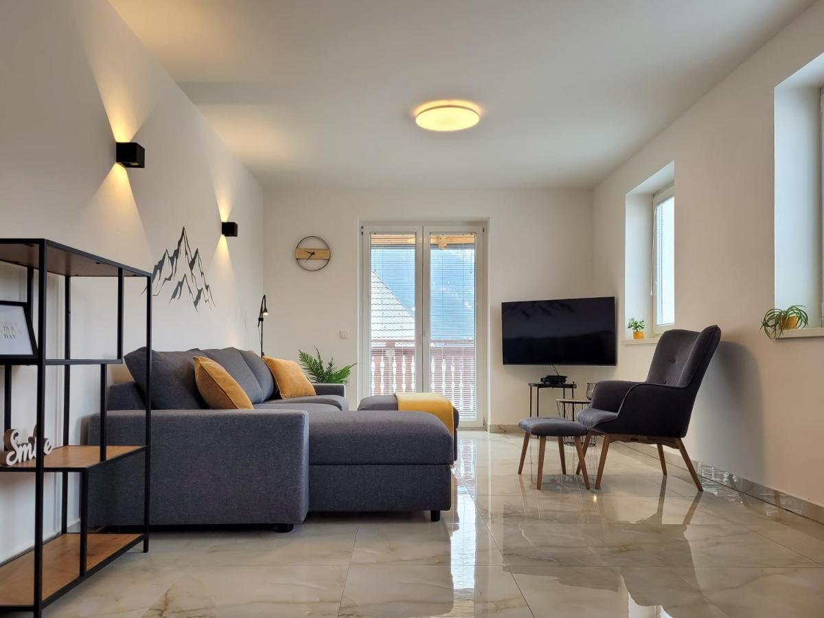 Apartments Julian Experience Rateče Exteriör bild